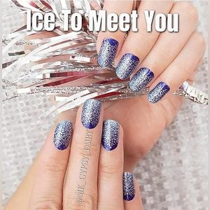 Last chance! COLOR STREET Ice to Meet You RETIRED Snowflake Glitter Design Nails